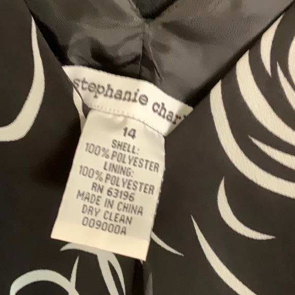 🤩Halter Dress NWT in bag bought in. NEW AS NEW. - Picture 8 of 9